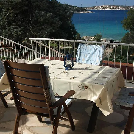 Merara Apartment *