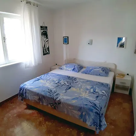 Apartment Merara *